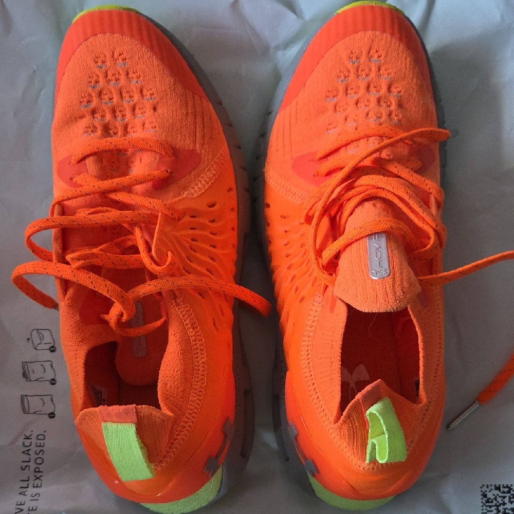 Under Armour Bright Orange Athletic Shoes 6Y 7.5W